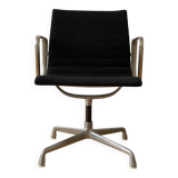 Fauteuil Eames EA108