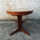 Scandinavian table