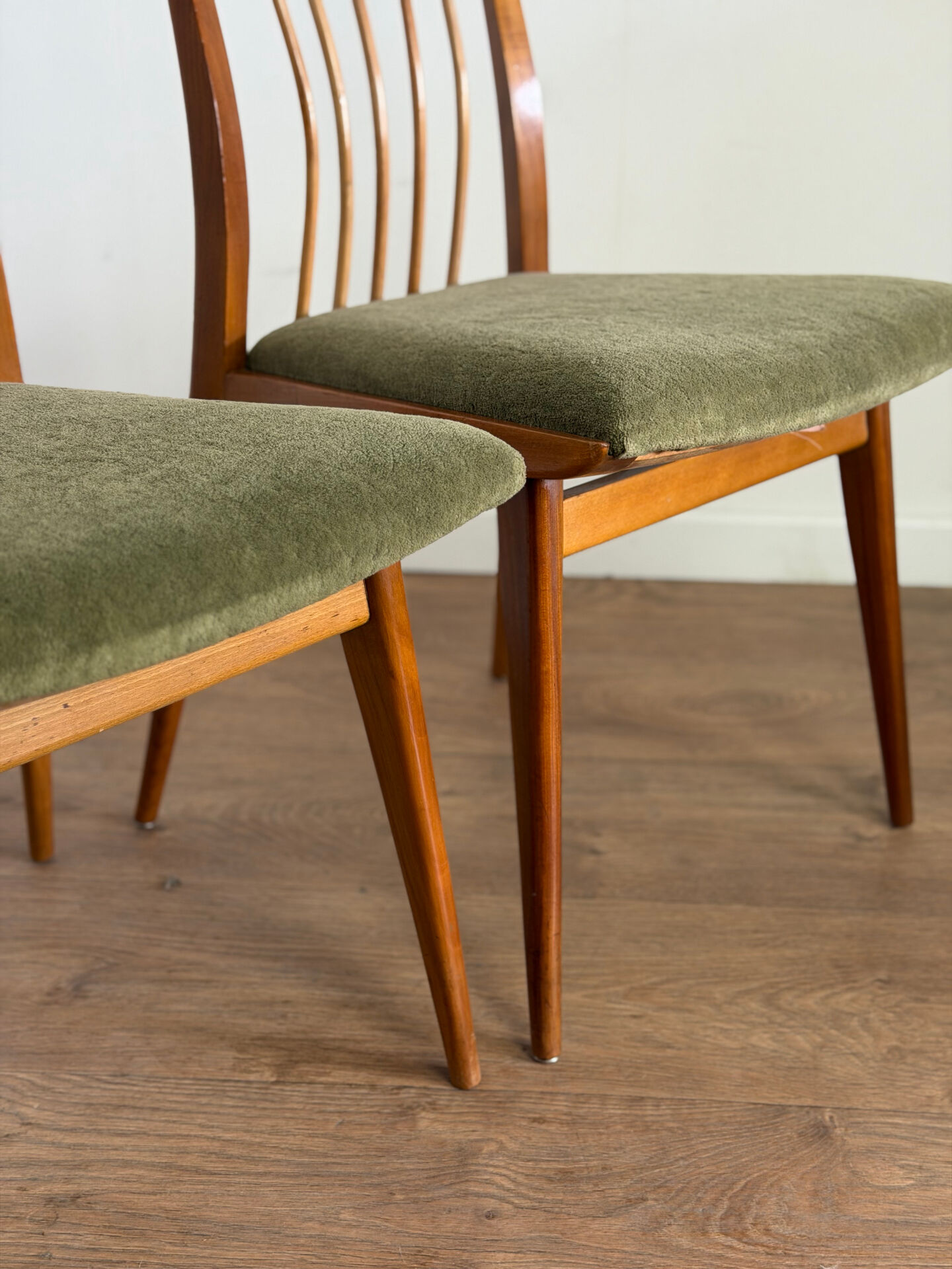 Pair of Scandinavian chairs with green velvet seat