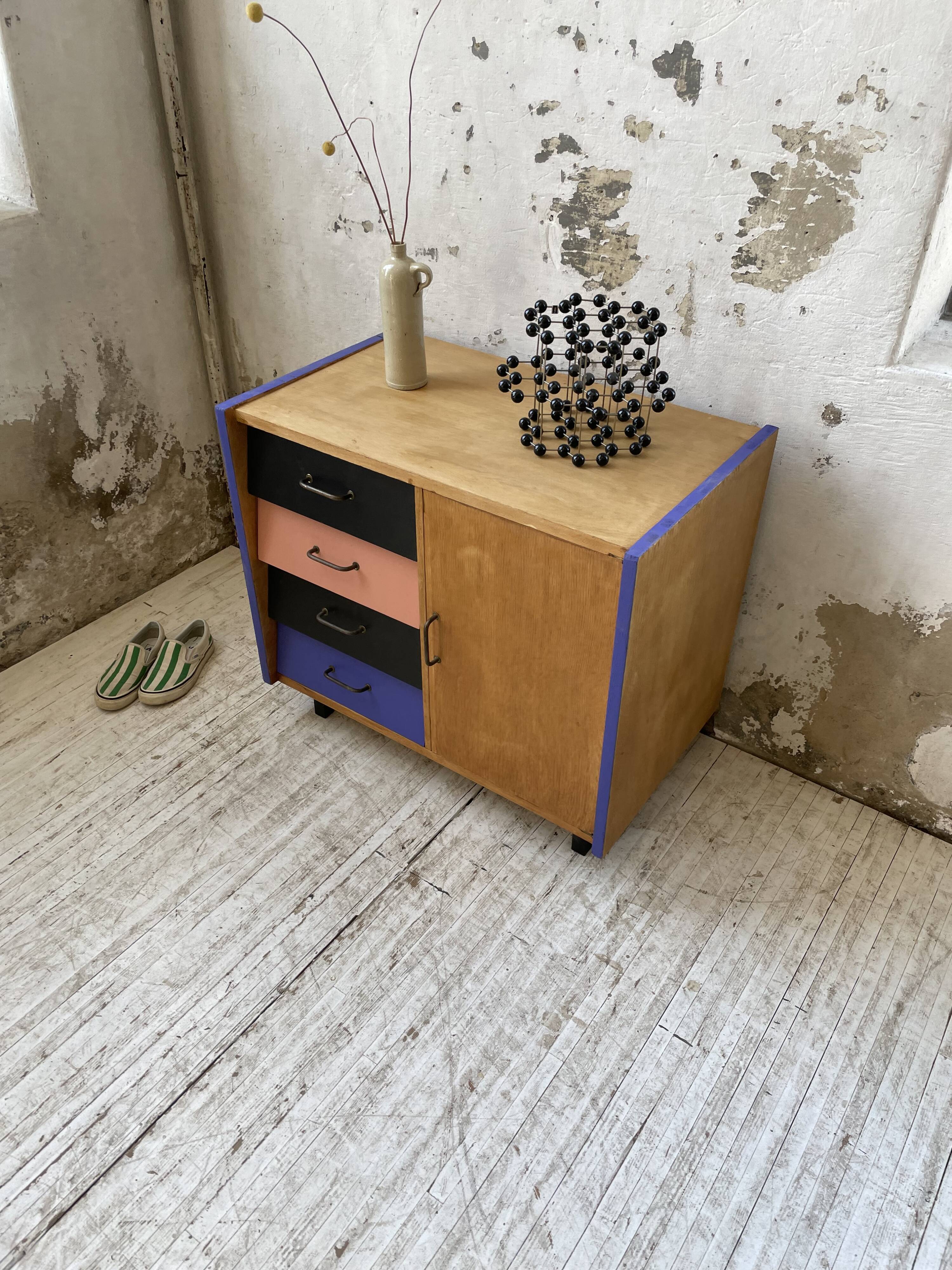 Meuble commode colorée années 60