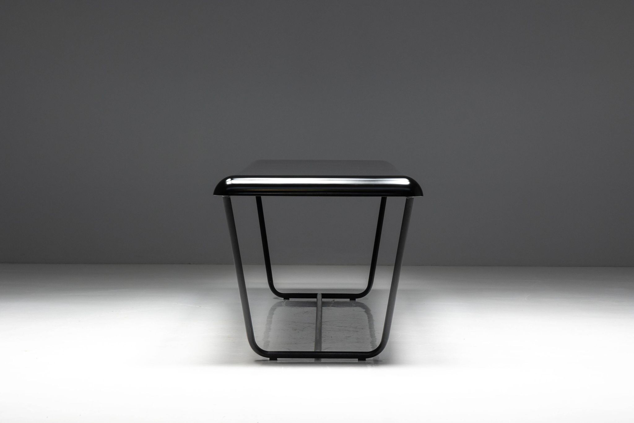 Table console DC204 par Vincenzo De Cotiis, Italie, 2006