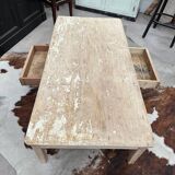 Coffee table with two drawers