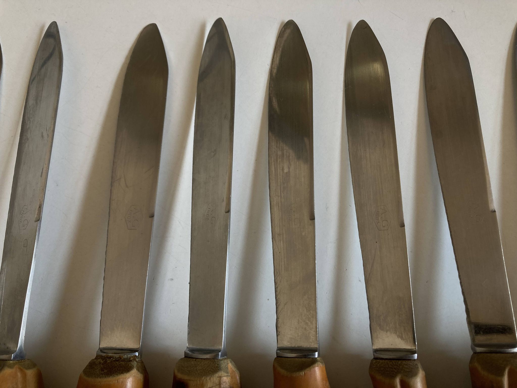 set de 11 couteaux manche bambou 1960 Riviera