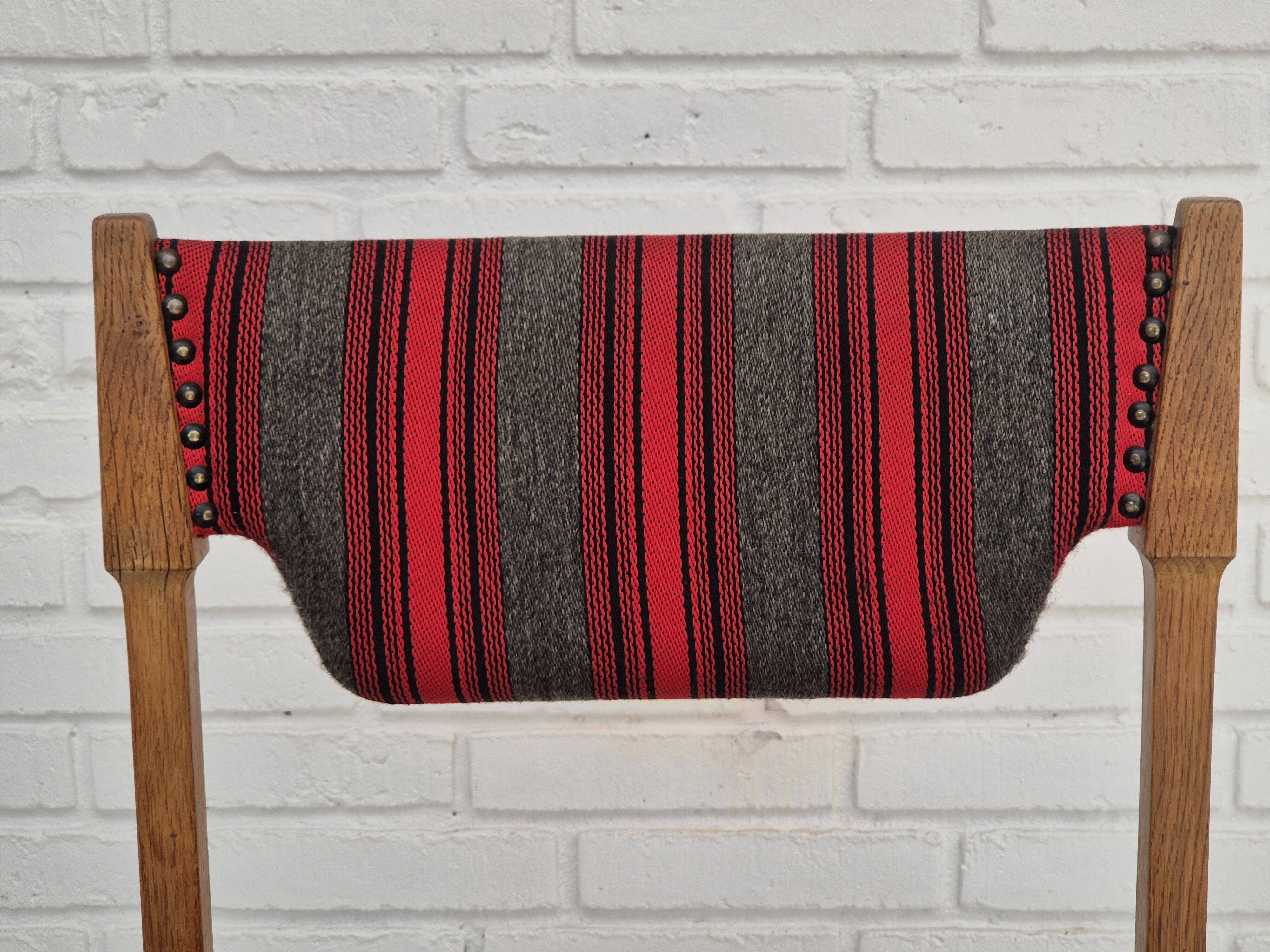 1970s, Danish set of 4 dining chairs, original condition, oak, wool.