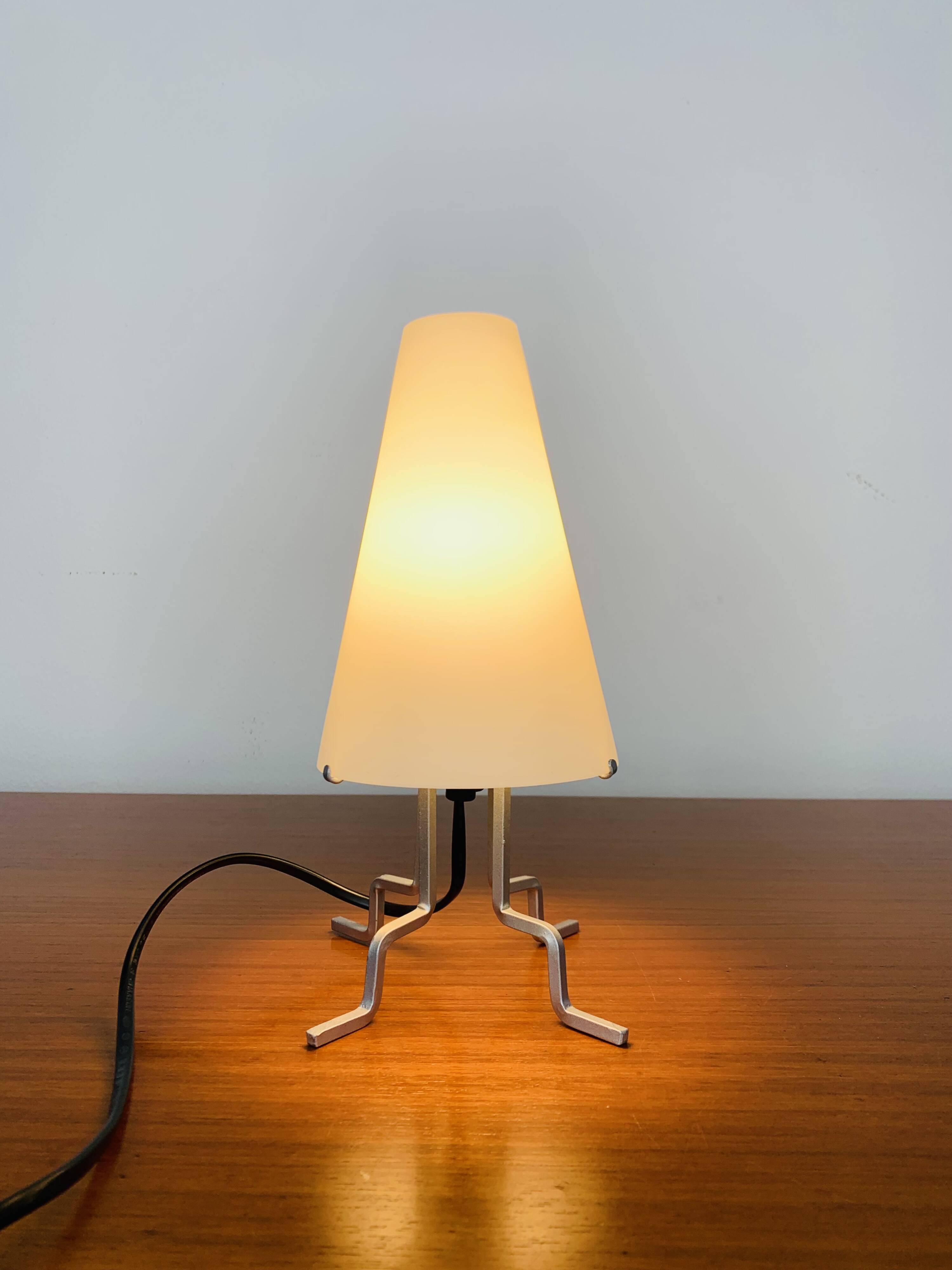Tarogo lamp from the 90s, opaline and metal