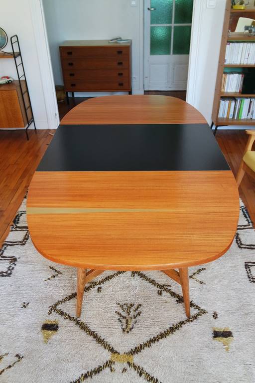 Scandinavian table "up and down" Smorrebrod