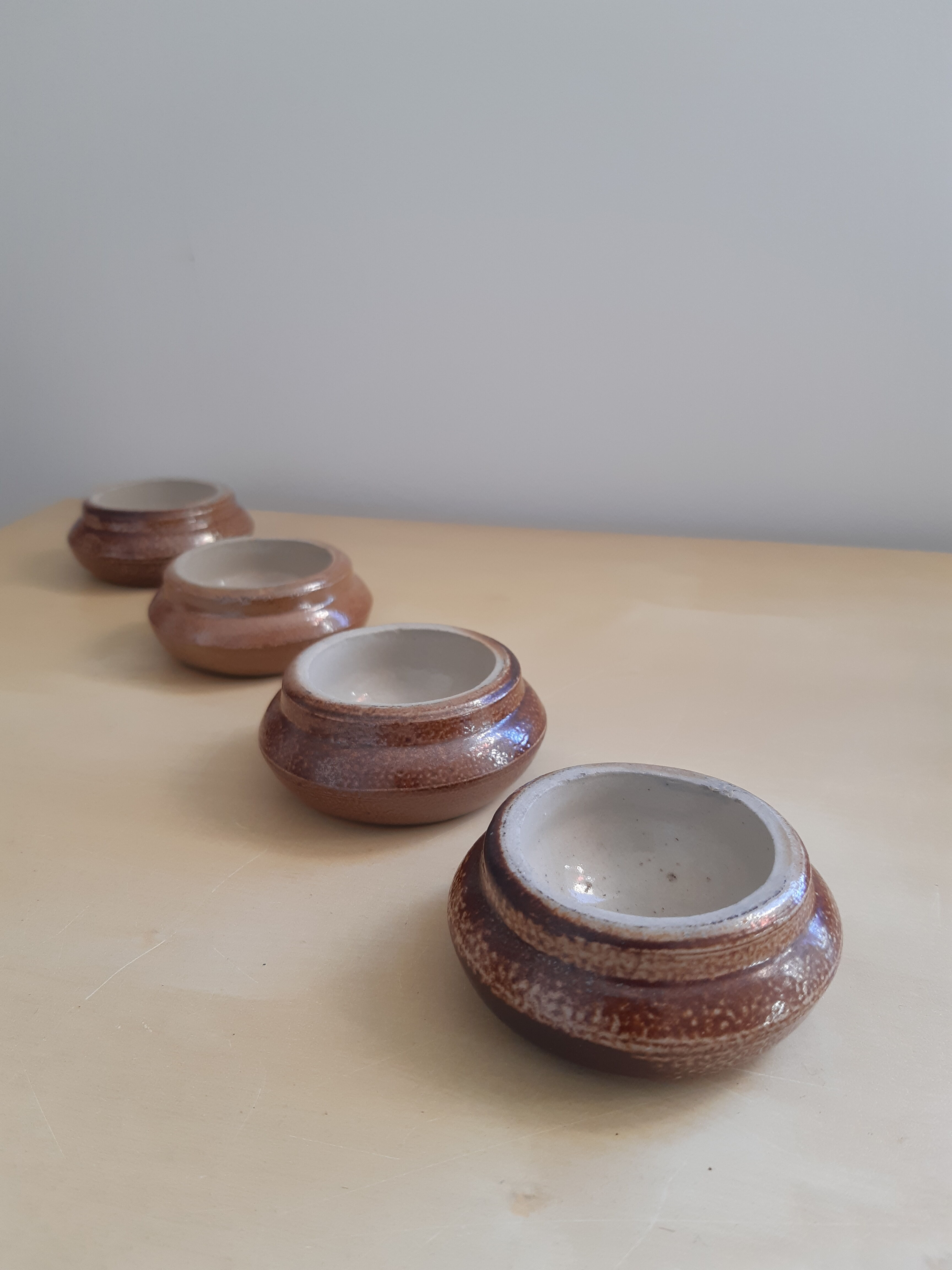 Set of 8 vintage sandstone coquetiers