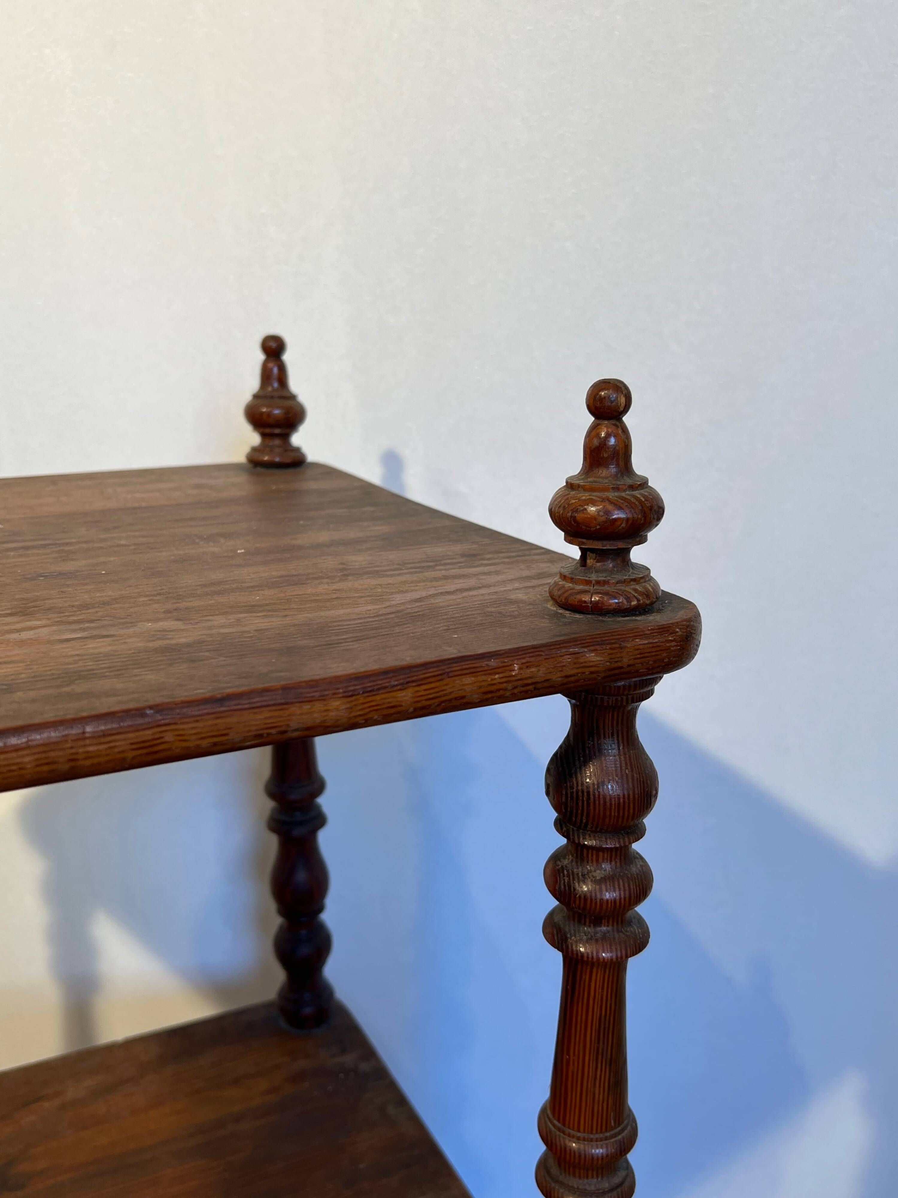 Three-Tier Shelf in Pitch Pine with Turned Columns and Spindles. Work