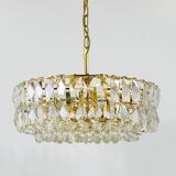 Bakalowits Vienna Grand Chandelier in Gilded Brass and Crystal Glass, Austria, 1970s