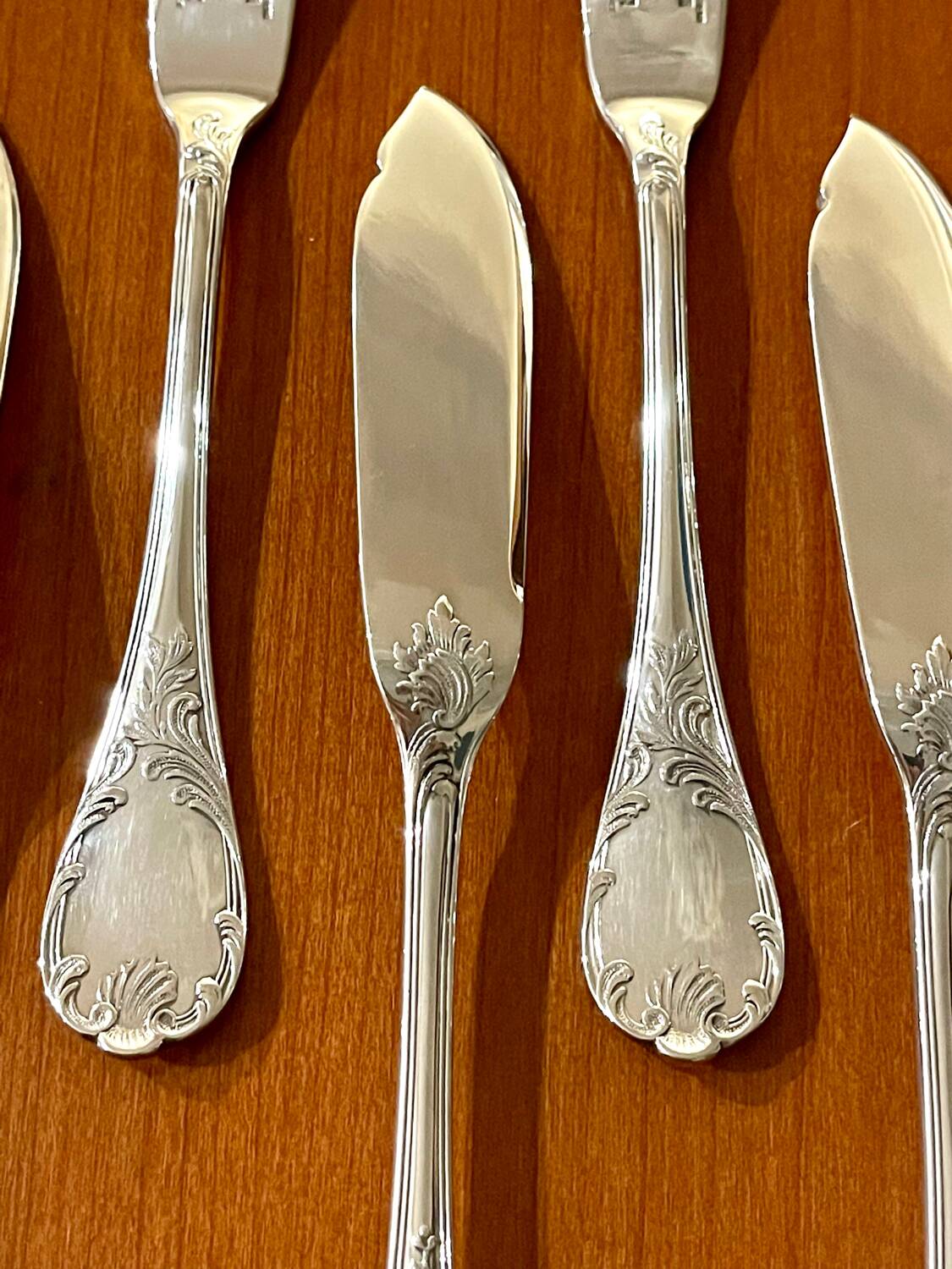 Christofle Marly 12 fish cutlery sets, 24 pieces, very good condition