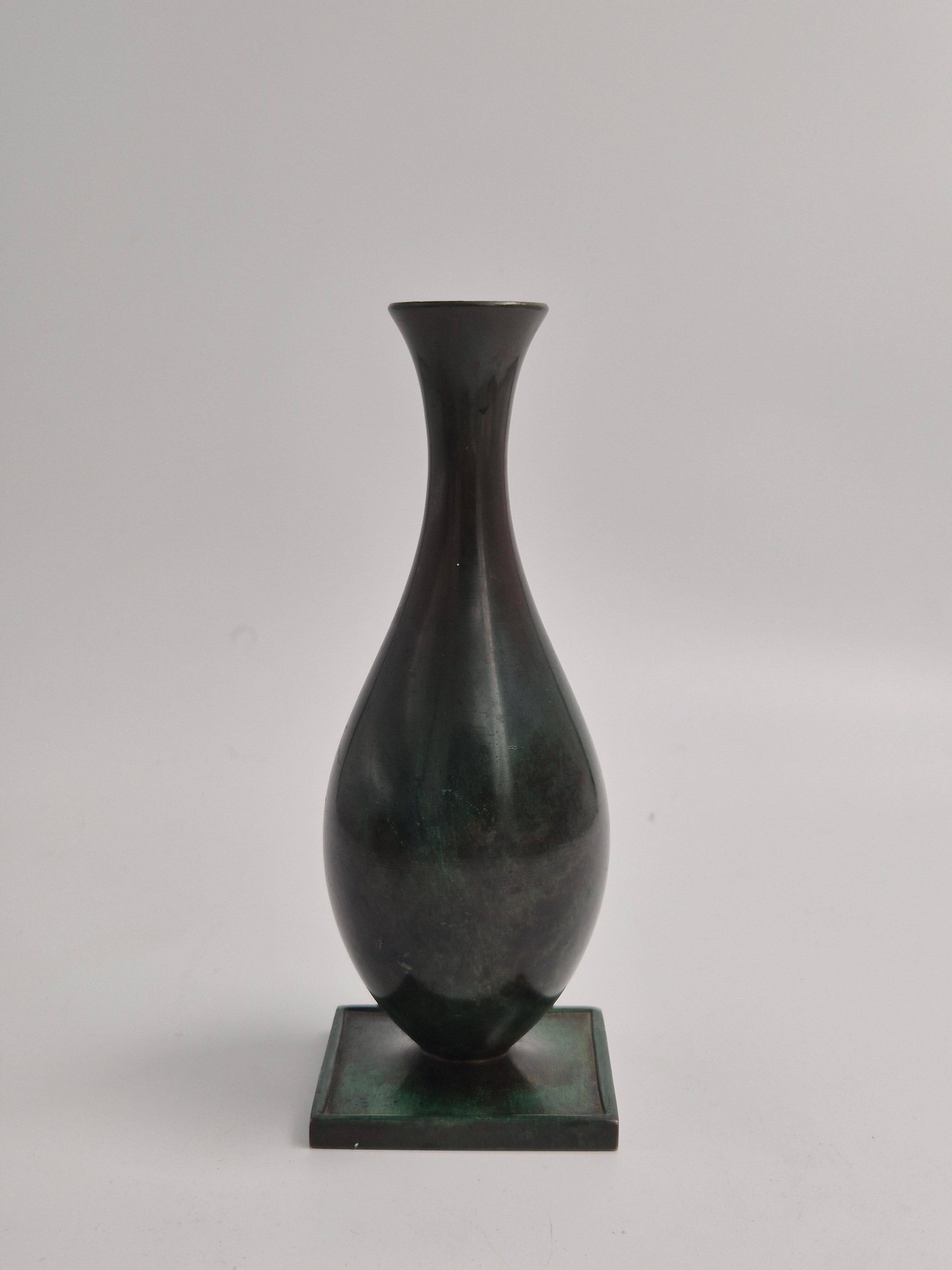 Jacob Ängman for GAB, solid bronze vase, Swedish grace / Art Deco