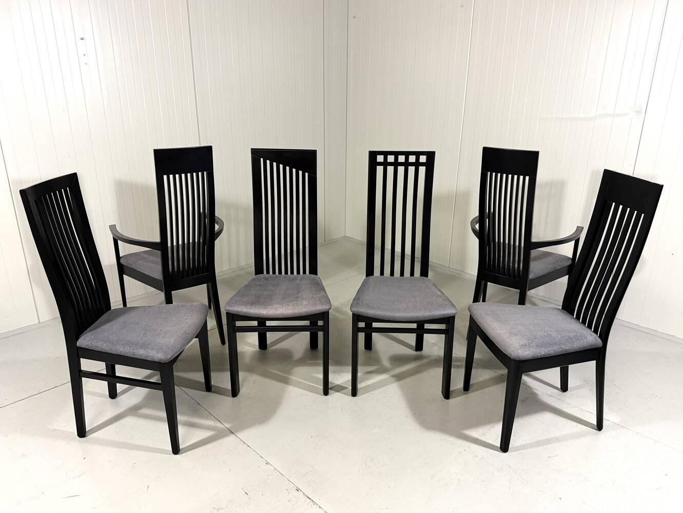 Chaises de salle à manger Tonon Italie par Wolf Schmidt Bandelow années 1980.