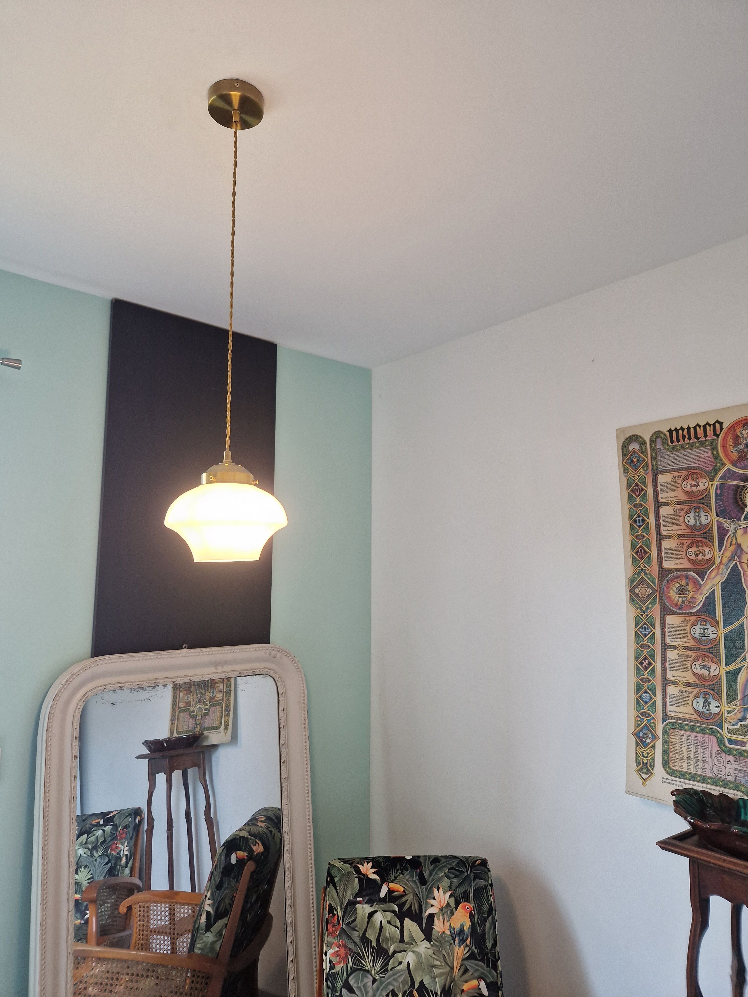 Art deco suspension opaline white and brass