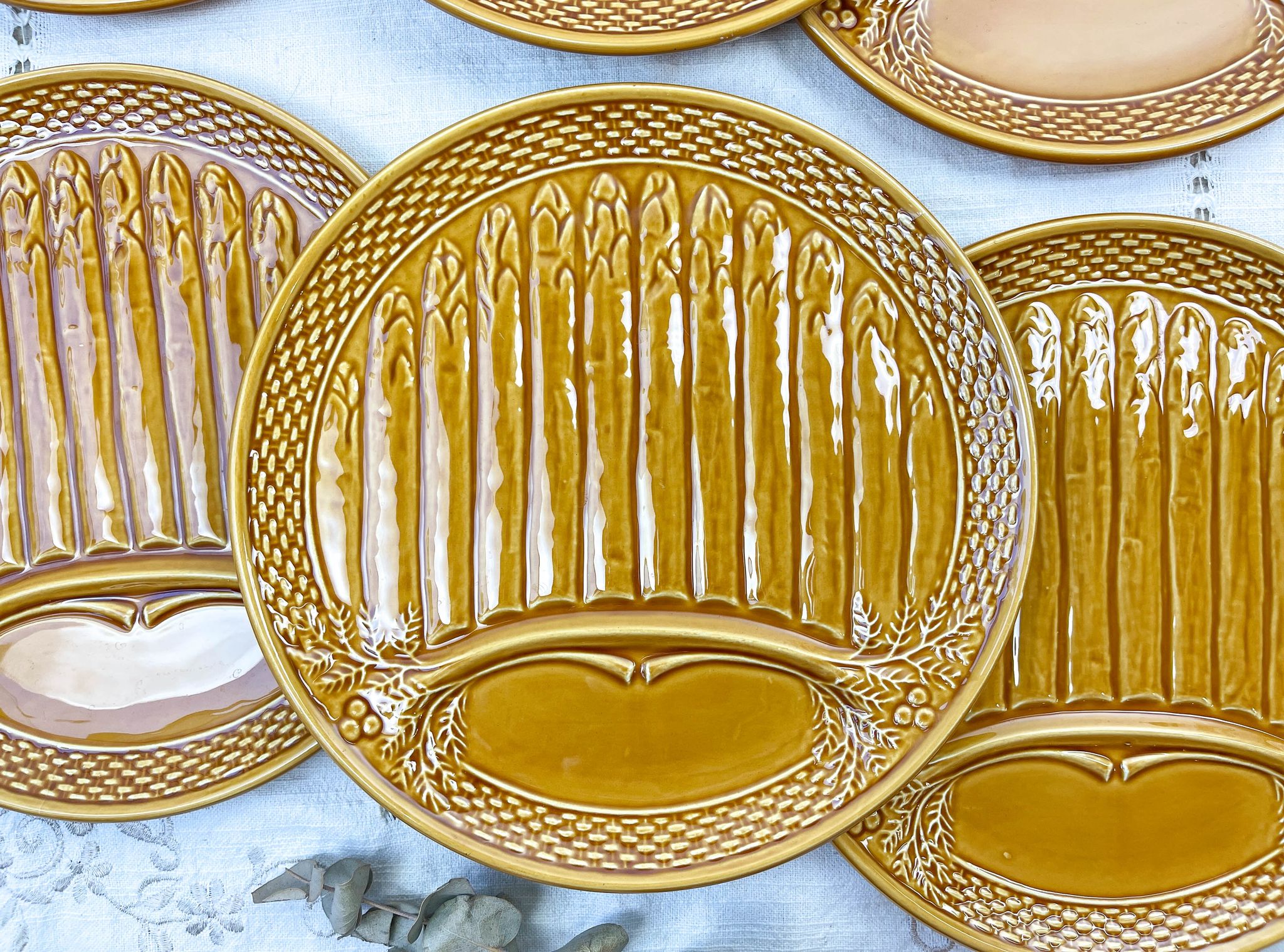 6 asparagus plates in slurry earthenware made in france 1970