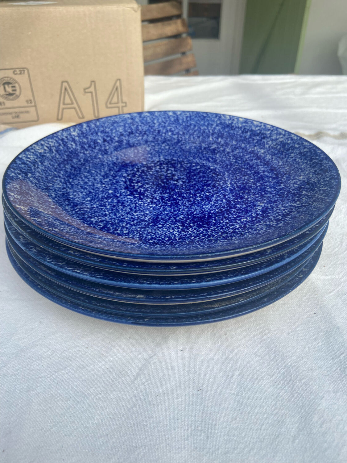 Set of 6 flat blue plates in Indian ceramic