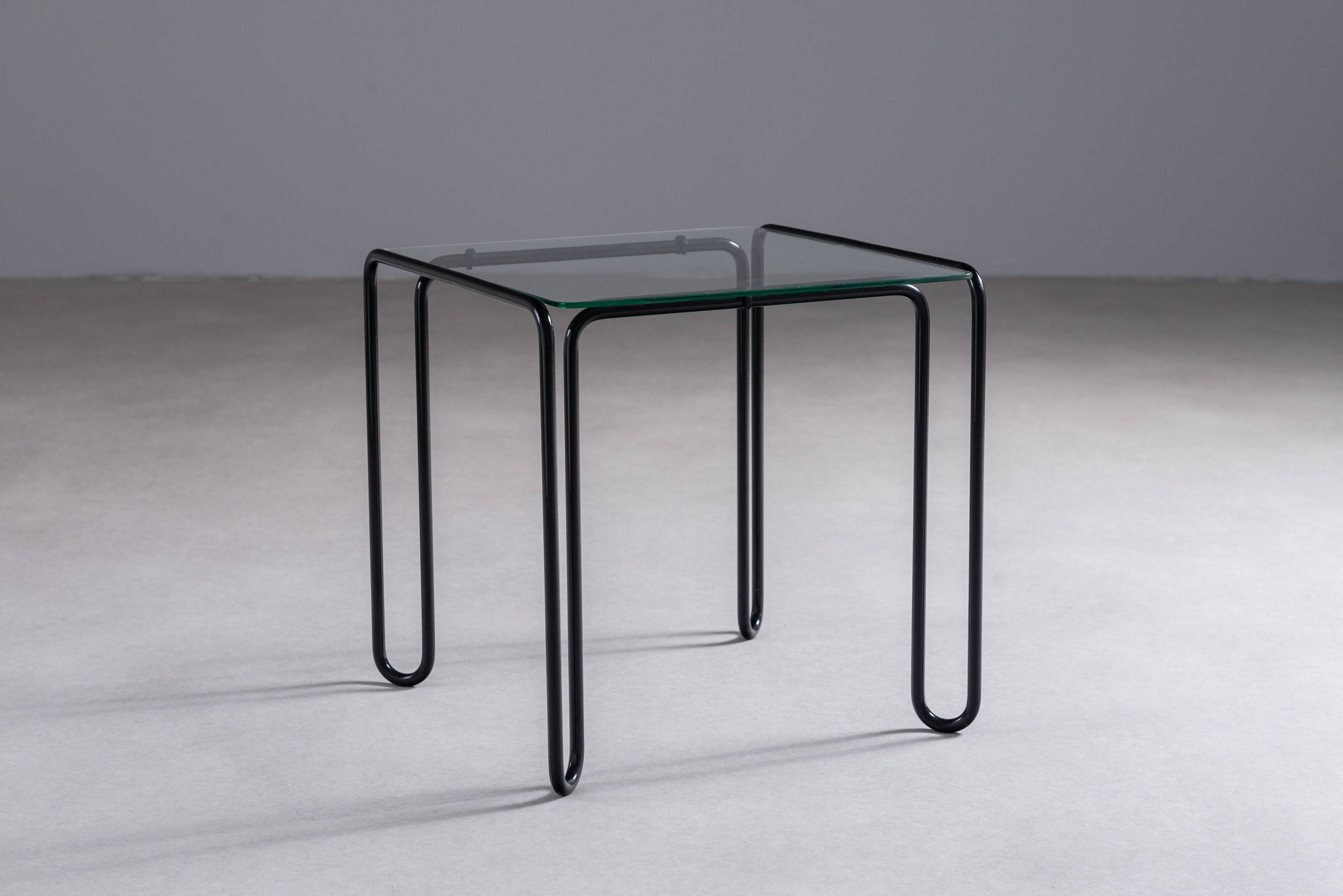 Minimalistic wireframe sidetable with glass top
