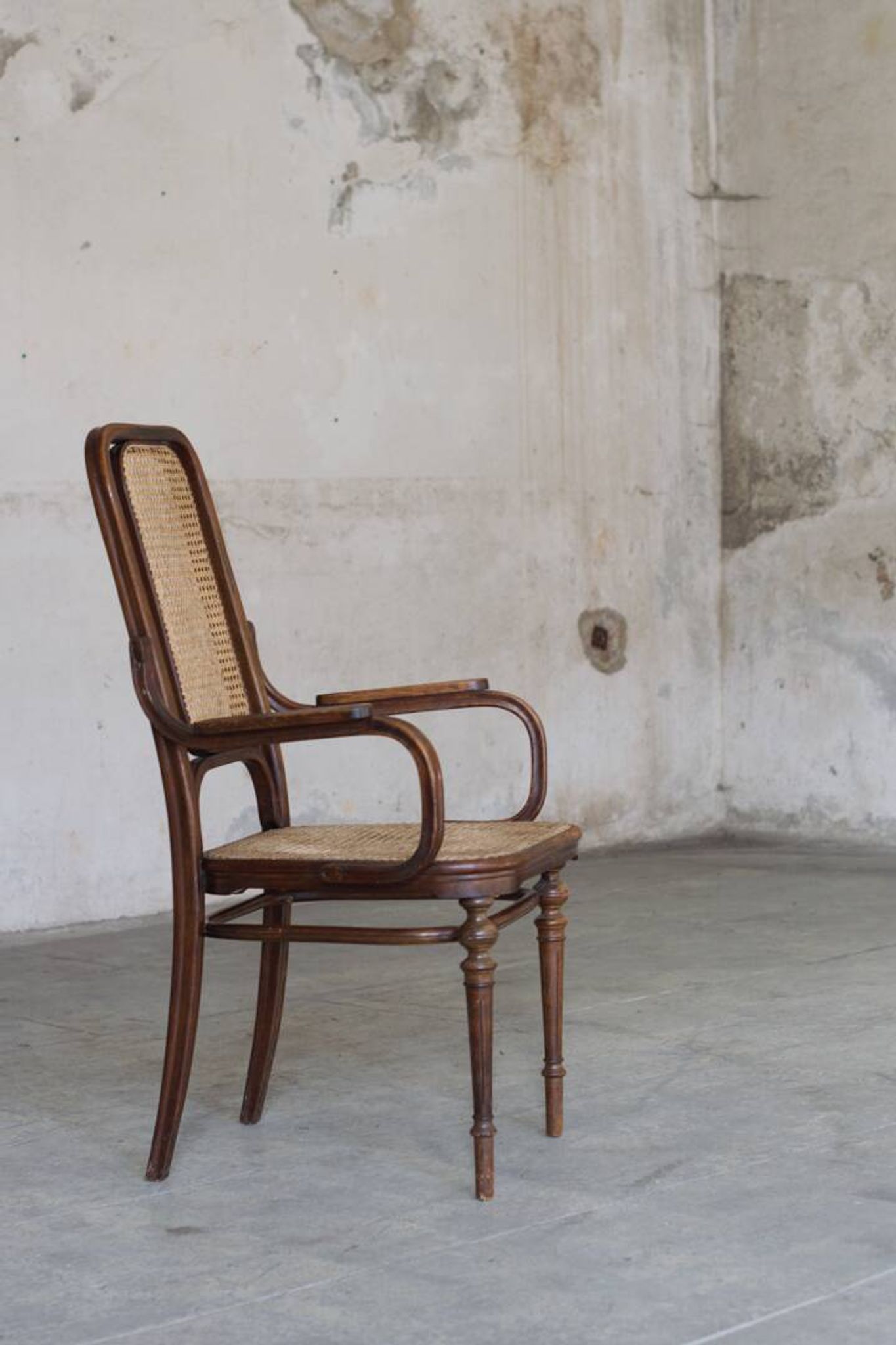 Fauteuil en noyer courbé Michael Thonet - 1914