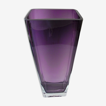 Vase rectangulaire en cristal fumé violet