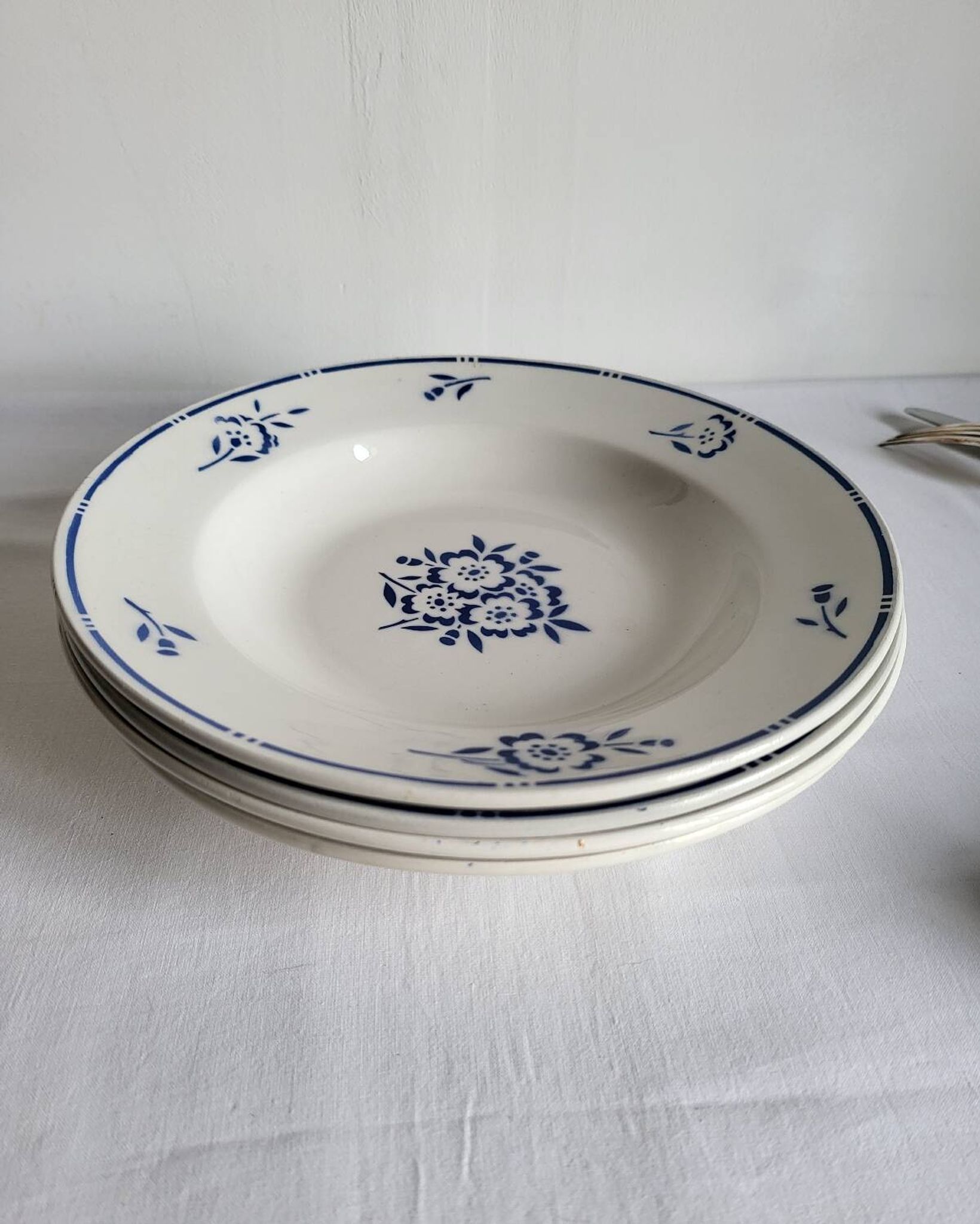 4 Deep Plates in earthenware Moulin des Loups & Hamage model Lucien