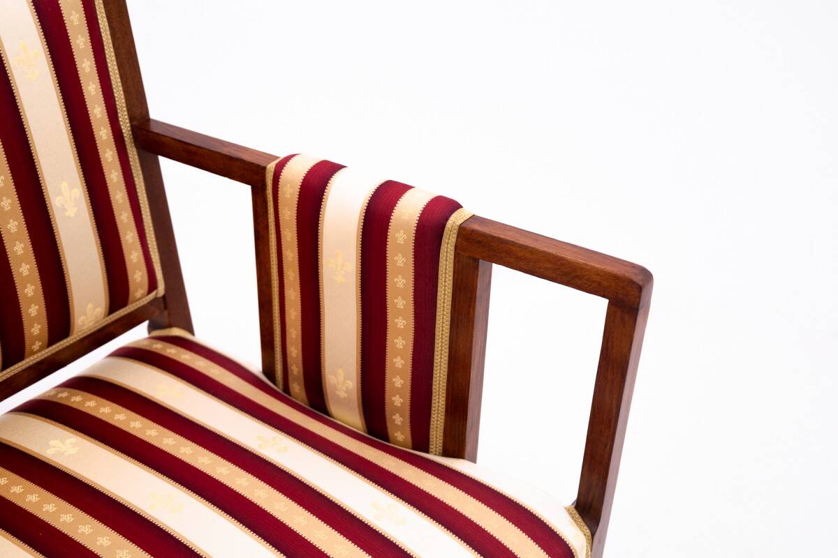 Antique living room set from the end of the 19th century.