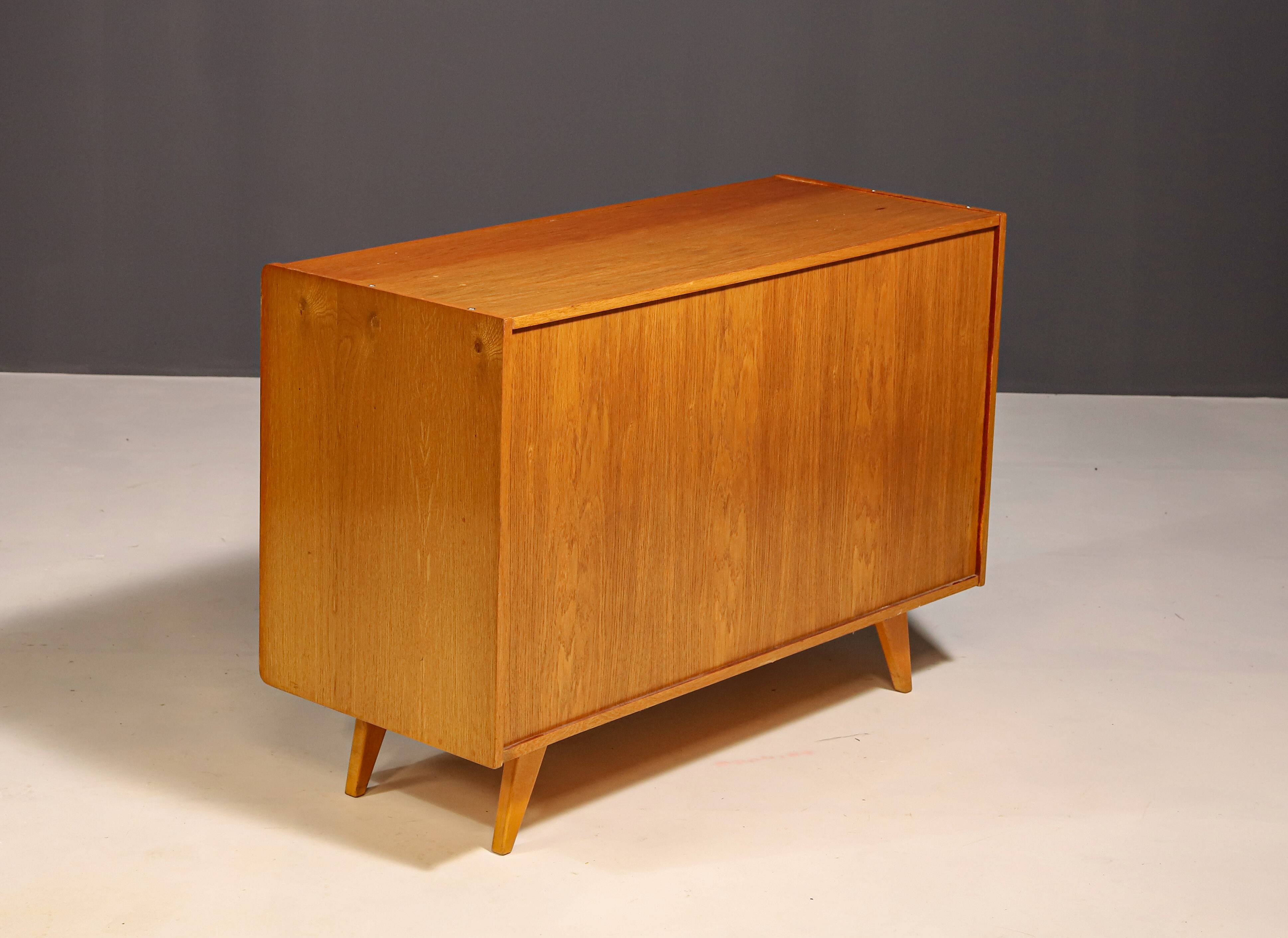 Mid century cabinet U452 by Jiří Jiroutek for Interiér Praha, Czechoslovakia, 1960´s