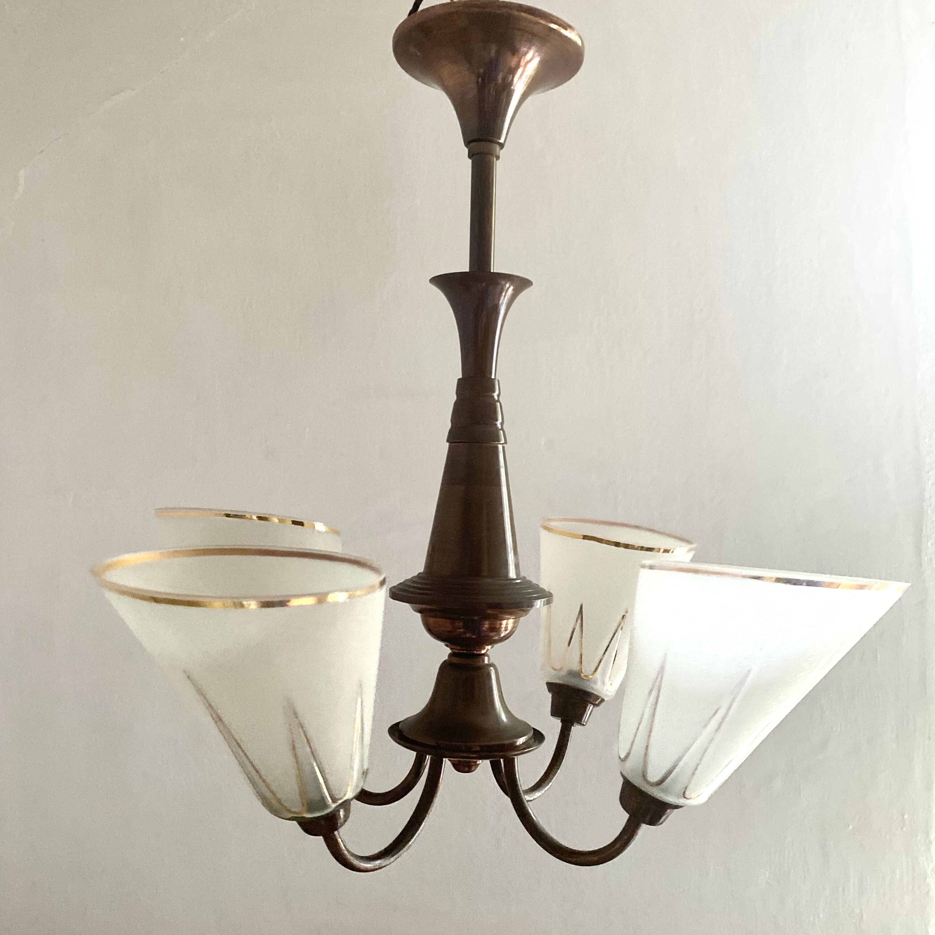 Art deco chandelier in copper and granite glass