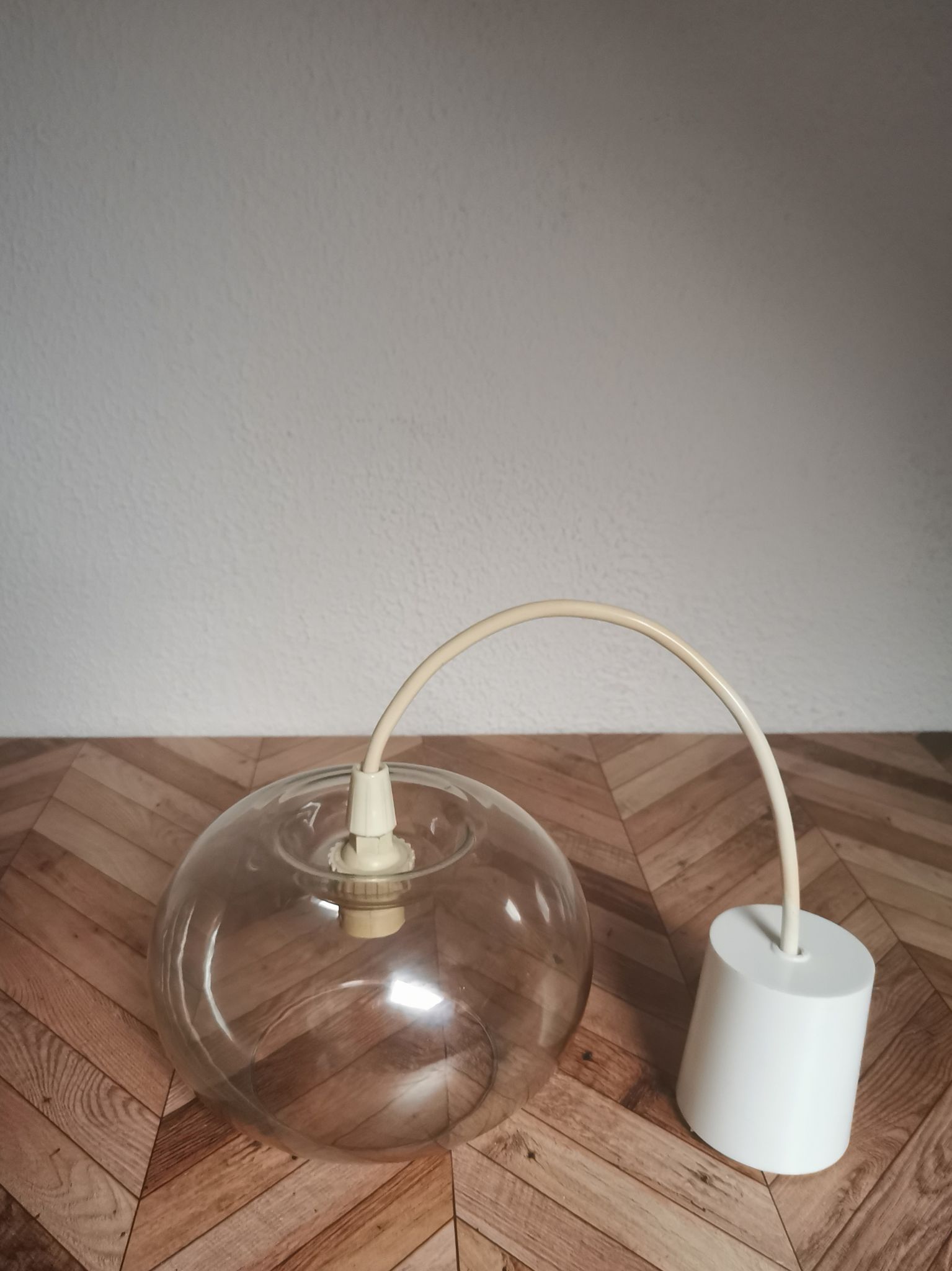 Suspension vintage globe en verre