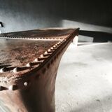 Table industrielle rivetée
