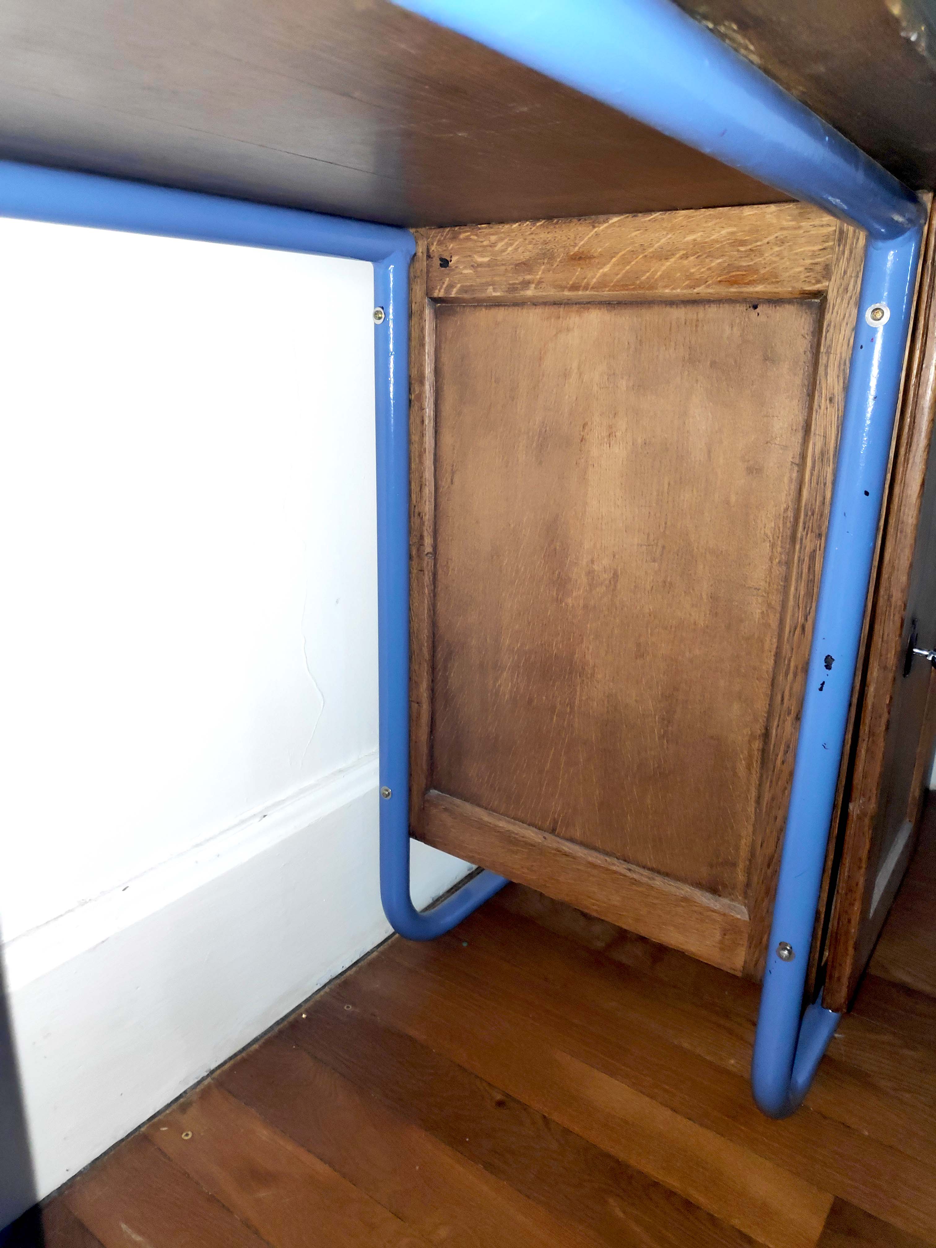 Jacques Hitier desk model S22 with its chair