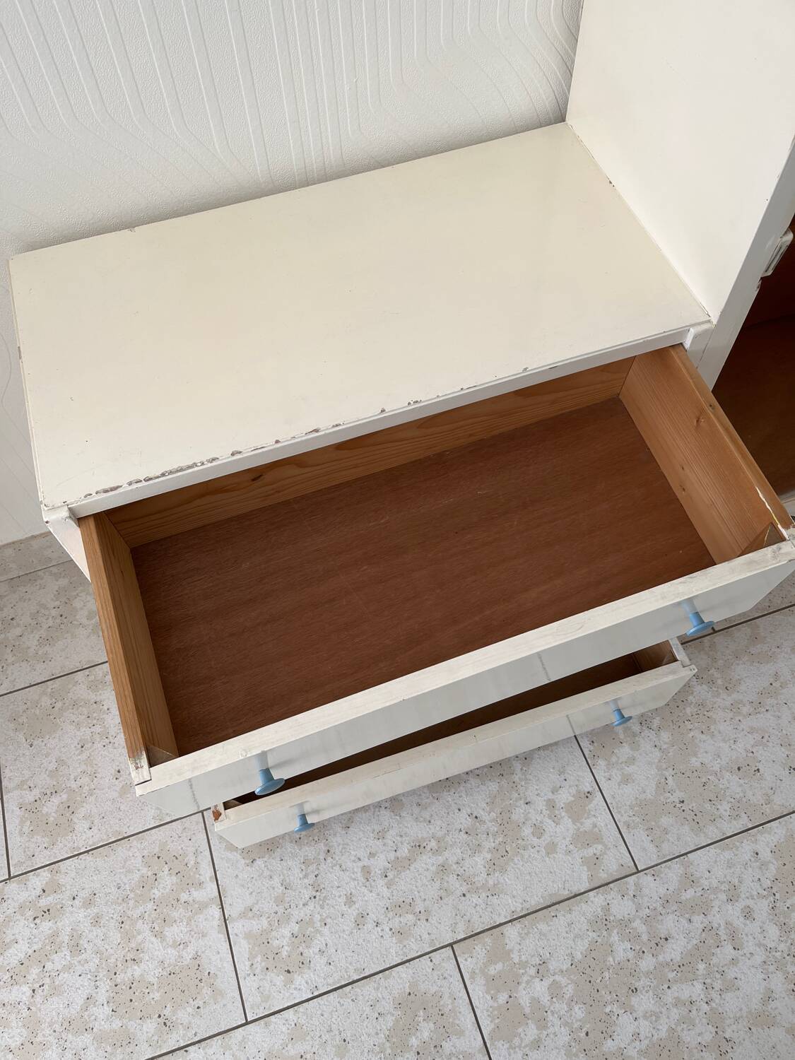 Asymmetrical wardrobe and drawers from the 1950s