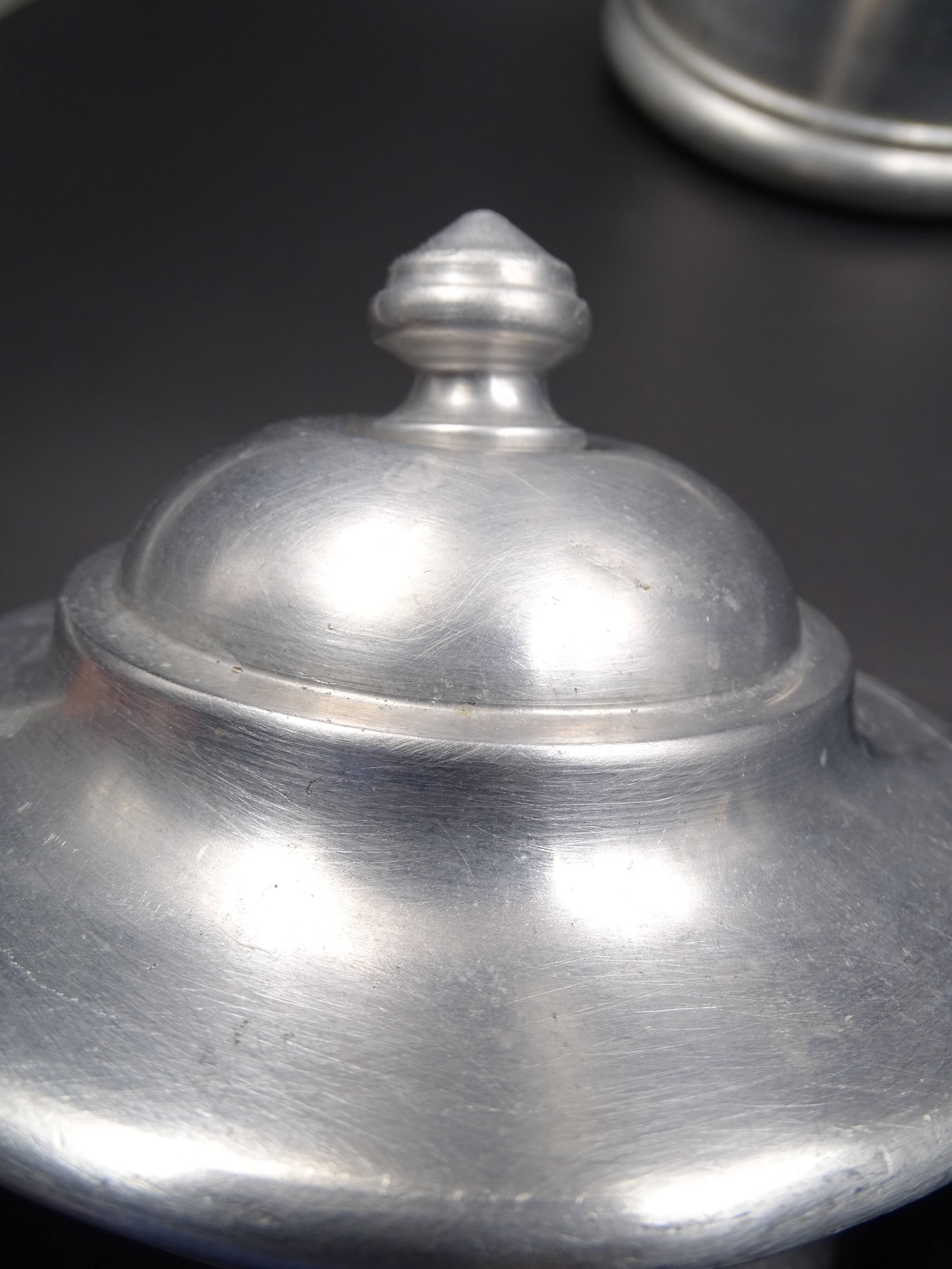 Old aluminum coffee maker -red cove - around 1930