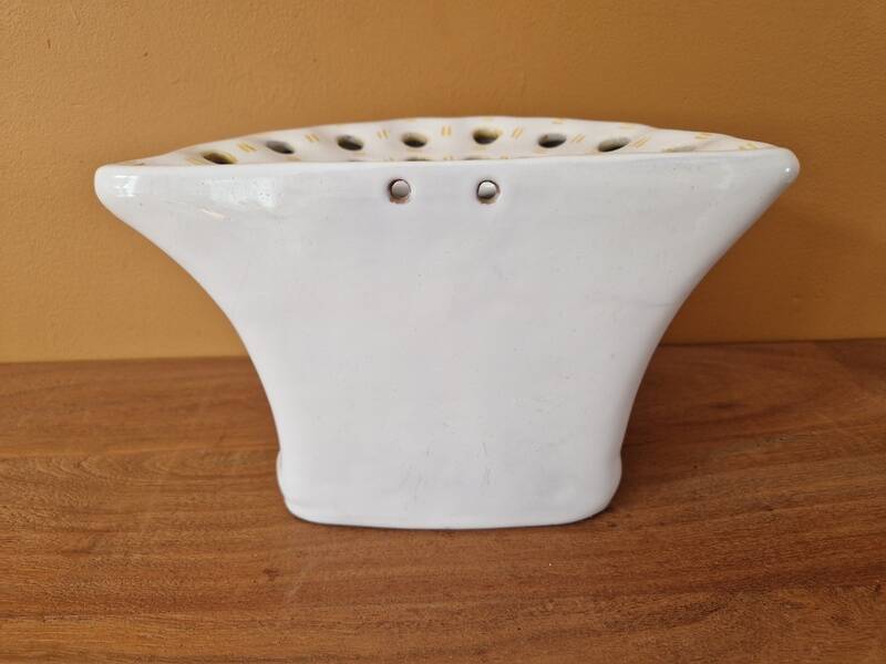 Bouquet holder or flower spike in Moustiers earthenware