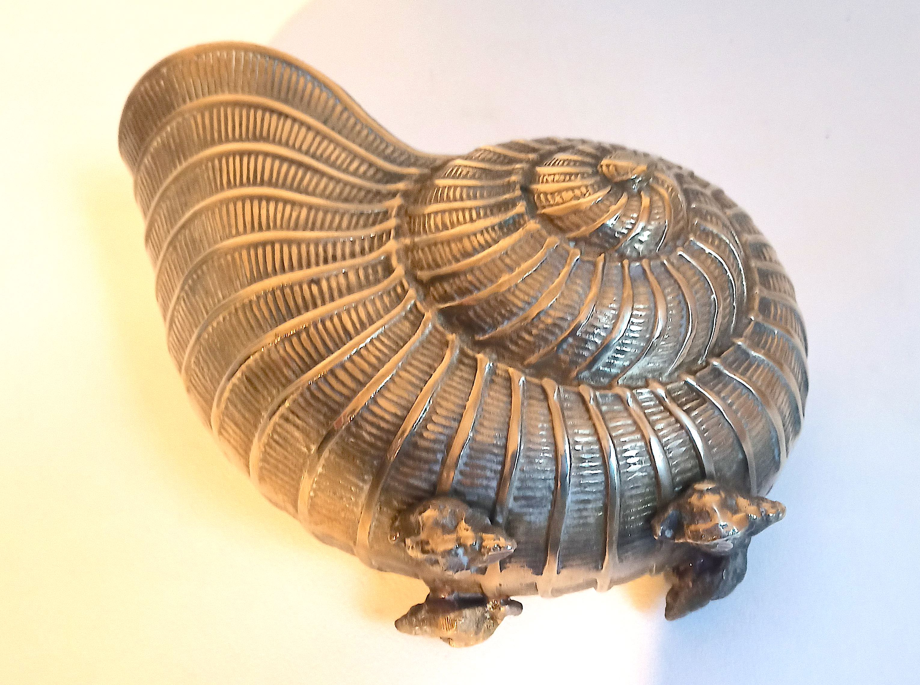 Champagne bucket shell shape Nautilus Giovanni Patrini brass Width 23.3 cm