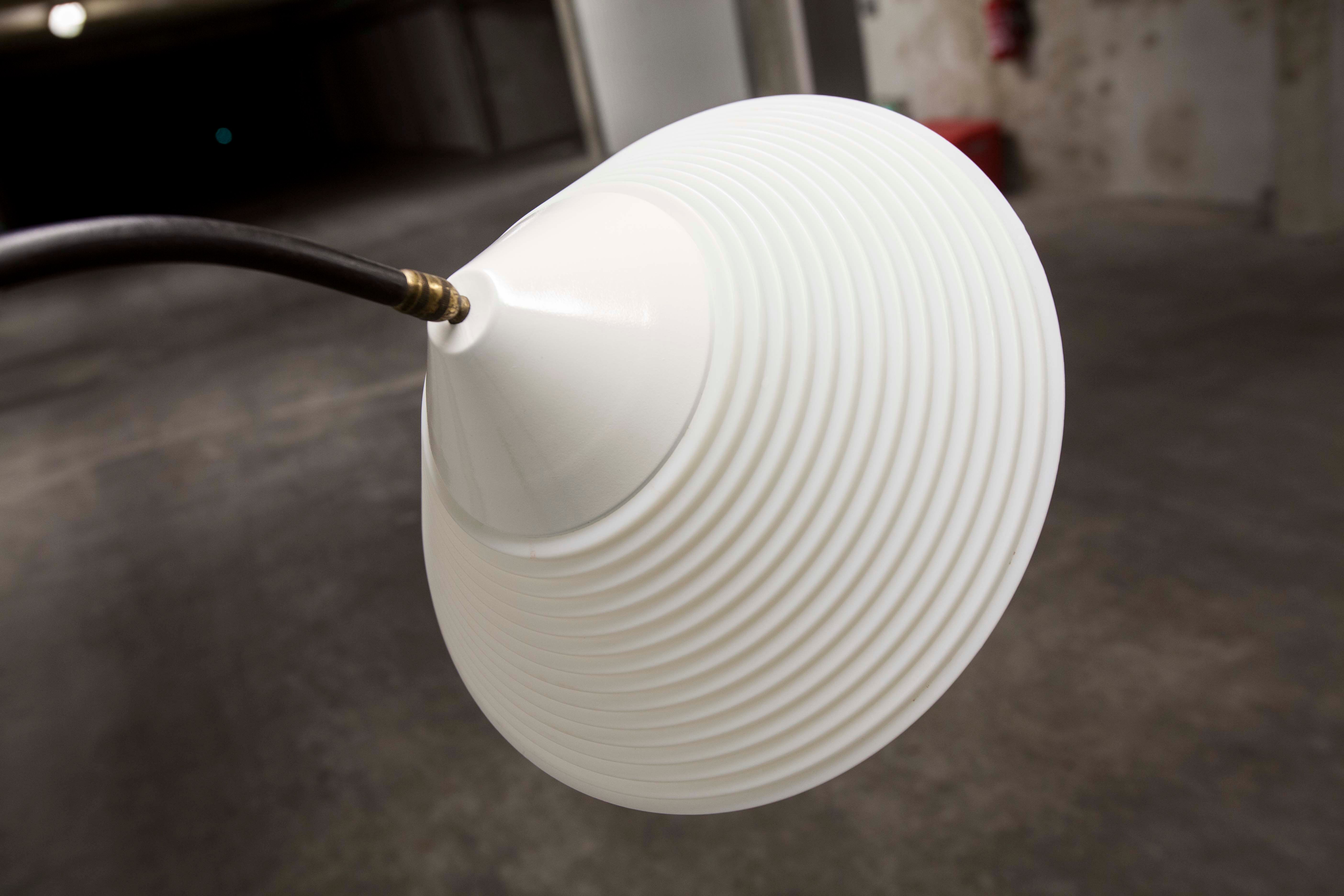 Floor lamp tripod Tablet door magazine 50 s