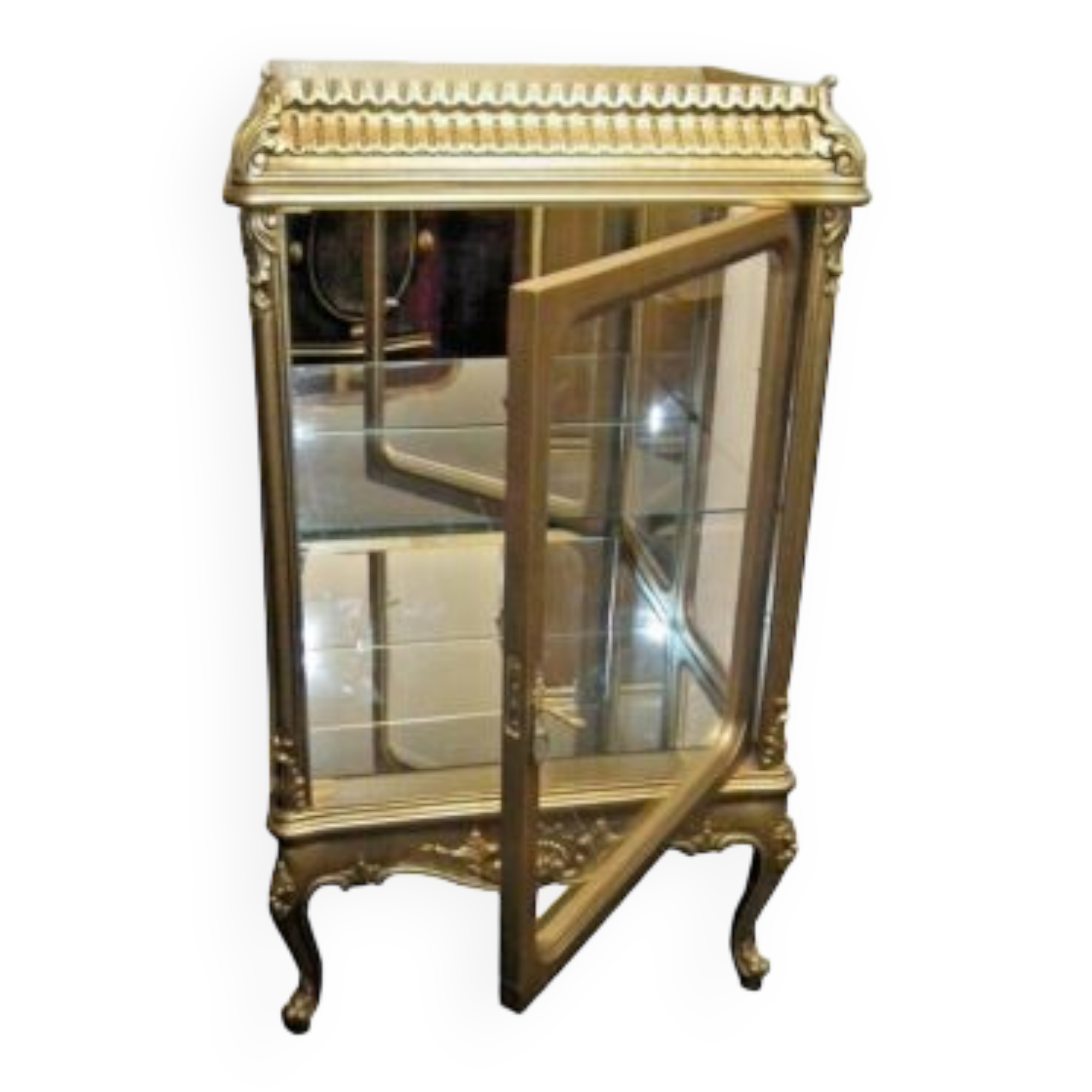 Louis xv style showcase