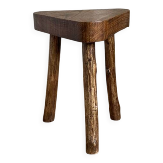 Tabouret tripode brutaliste