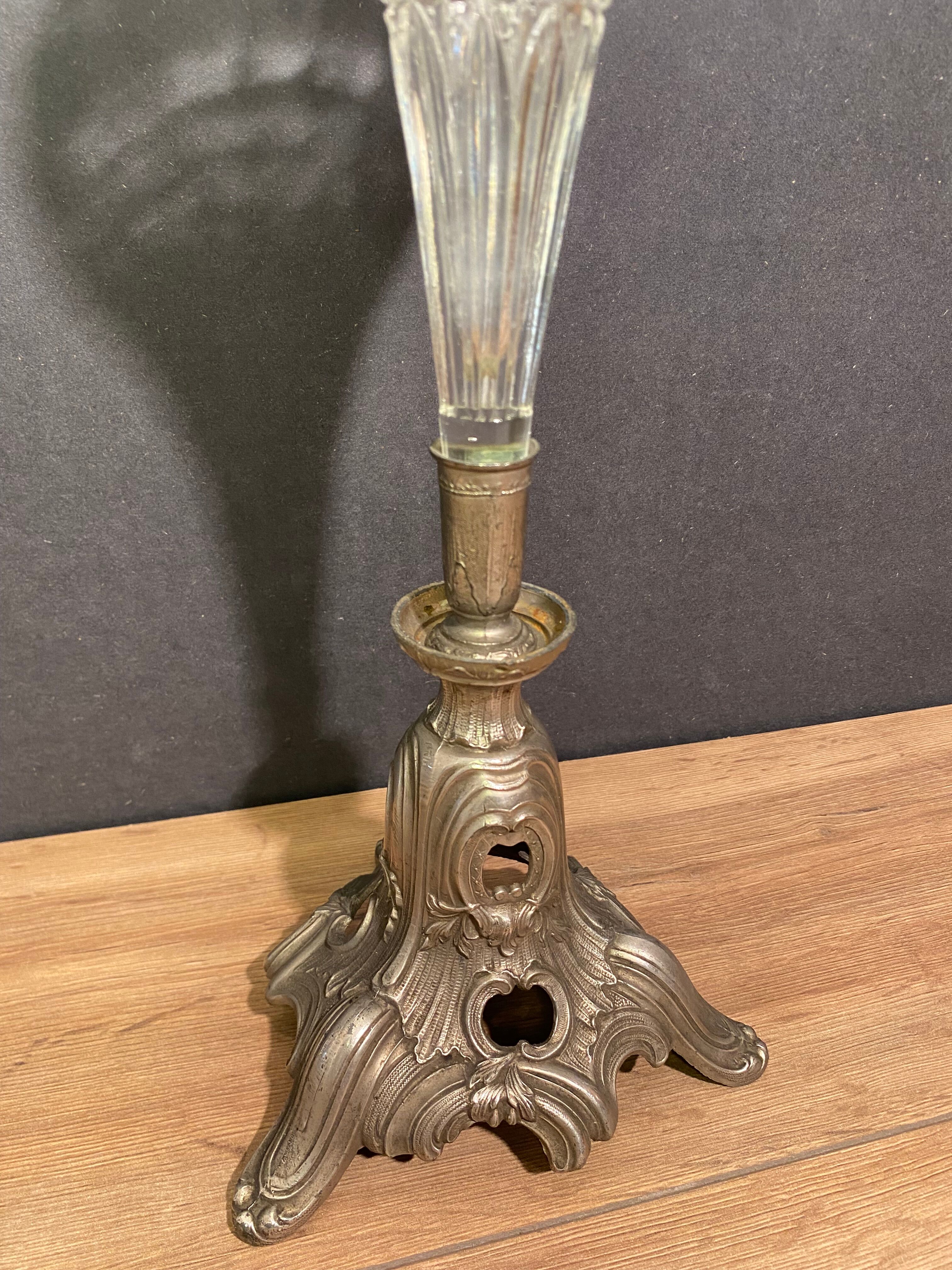 Cone vase, cut crystal bouquet (most certainly Baccarat, Saint Louis ...)