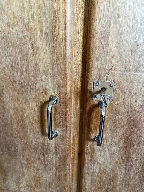 Parisian sideboard with 2 doors