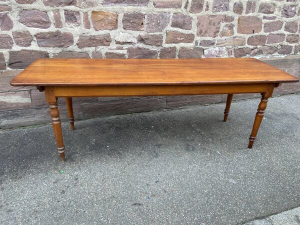 Table de ferme alsacienne 225 cm sapin teinte Merisier