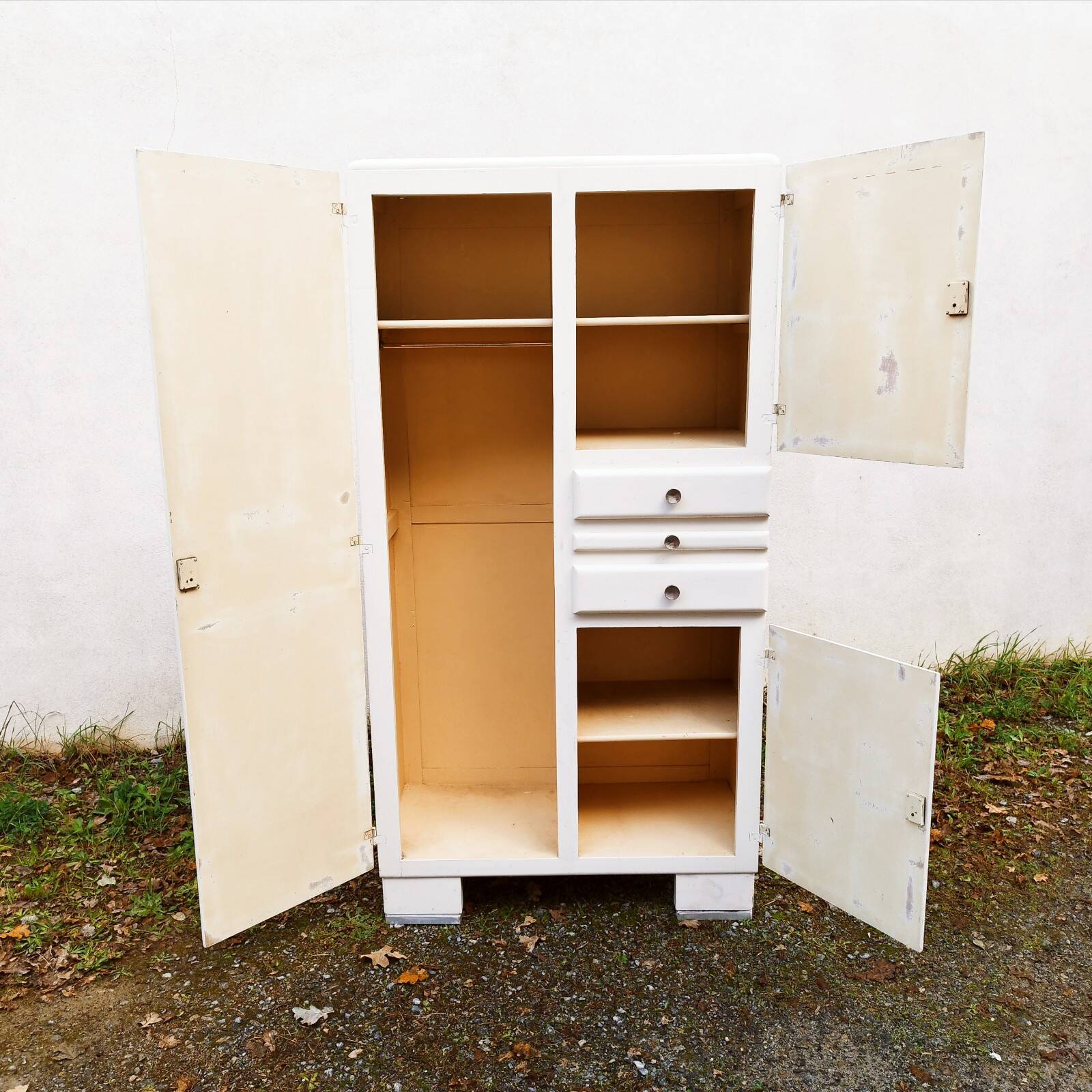 Small vintage Mado buffet design 50's