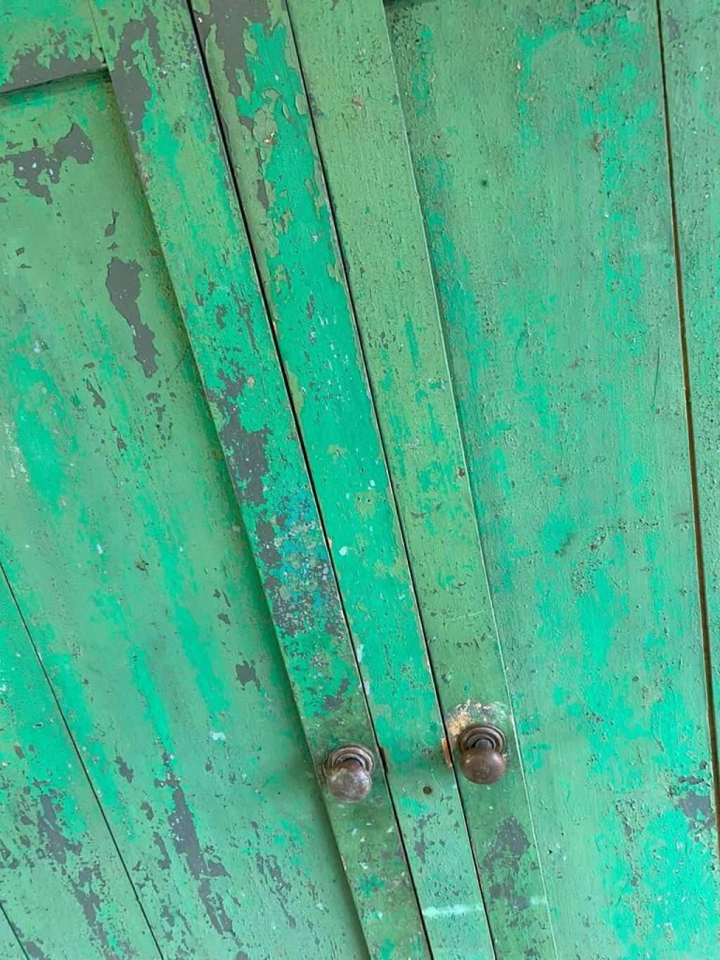 Armoire / placard / armoire brocante vintage vert menthe