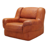 Orange armchair, Italian design, 1970s, manufacturer: Mimo Padova