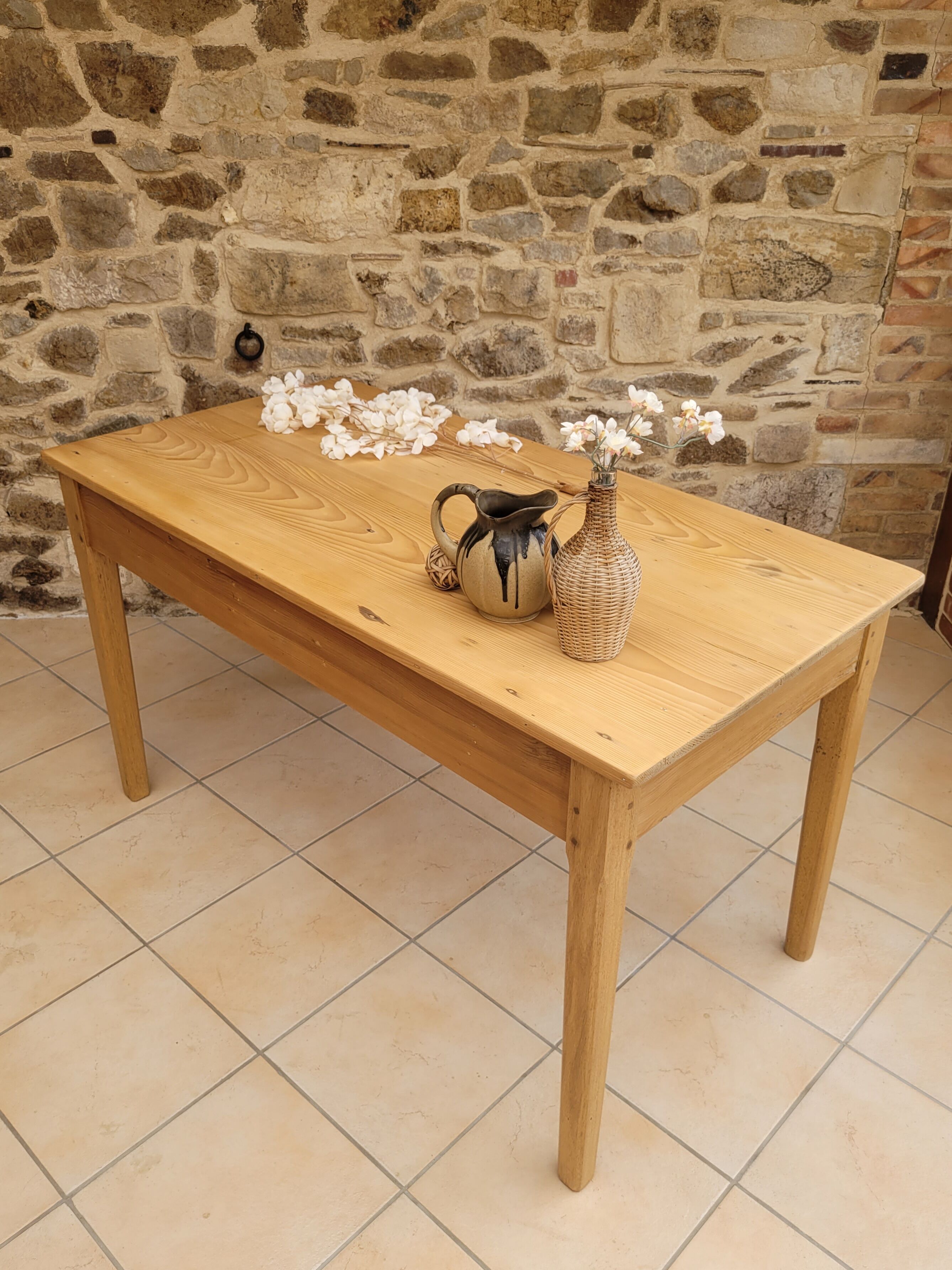 Farmhouse table