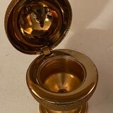 Table lighter, ball-shaped gold color