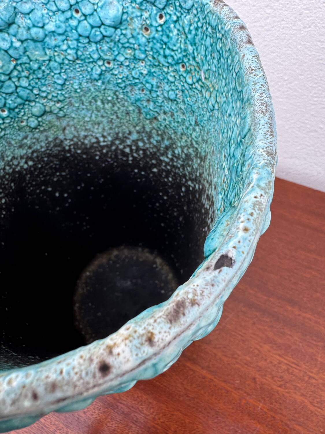 Vase céramique écume bleu années 60