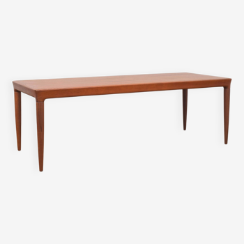 Mid-Century Danish Teak Coffee Table by Johannes Andersen for CFC Silkeborg, 1960s.