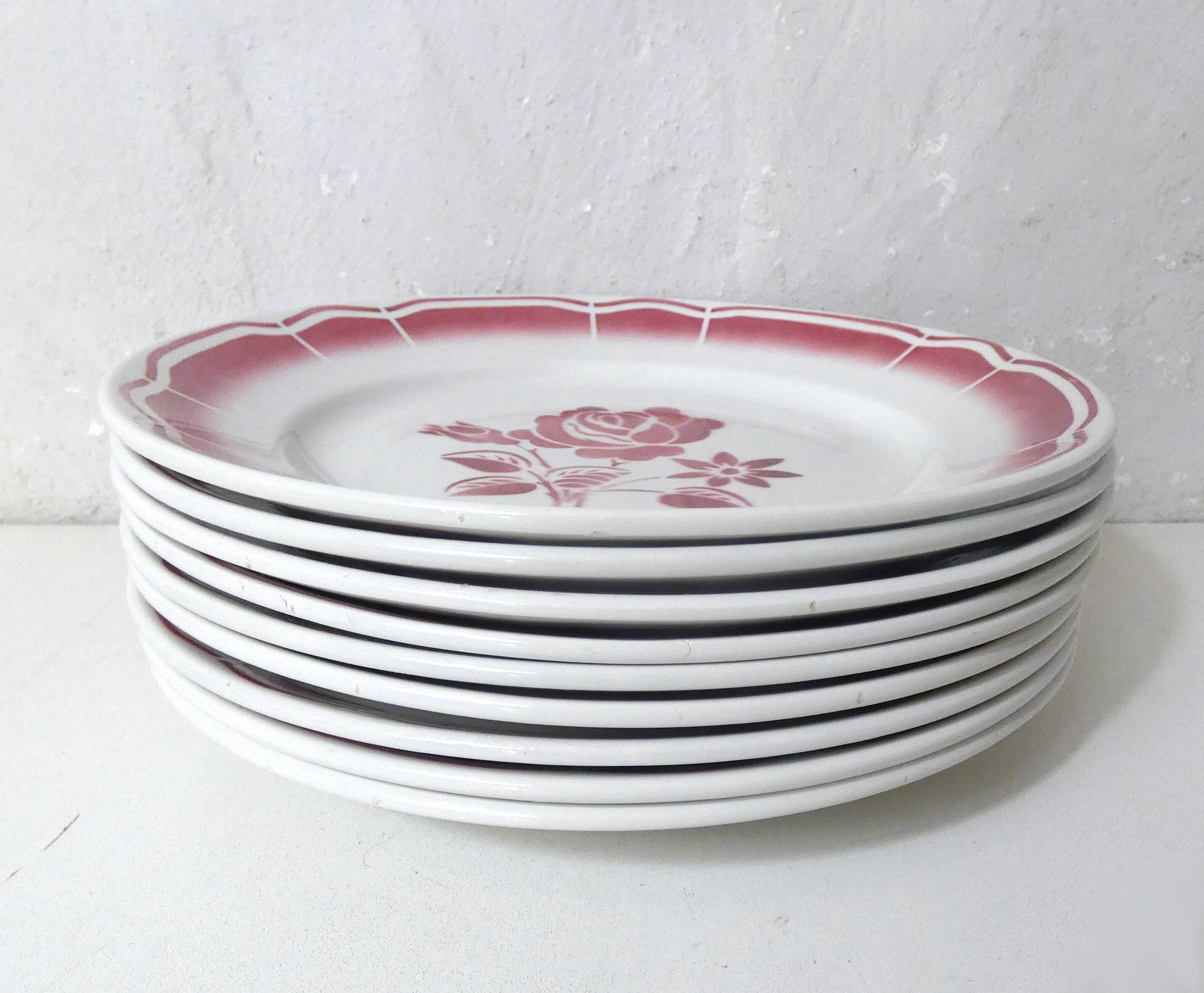 9 flat plates in FB Digoin pink earthenware
