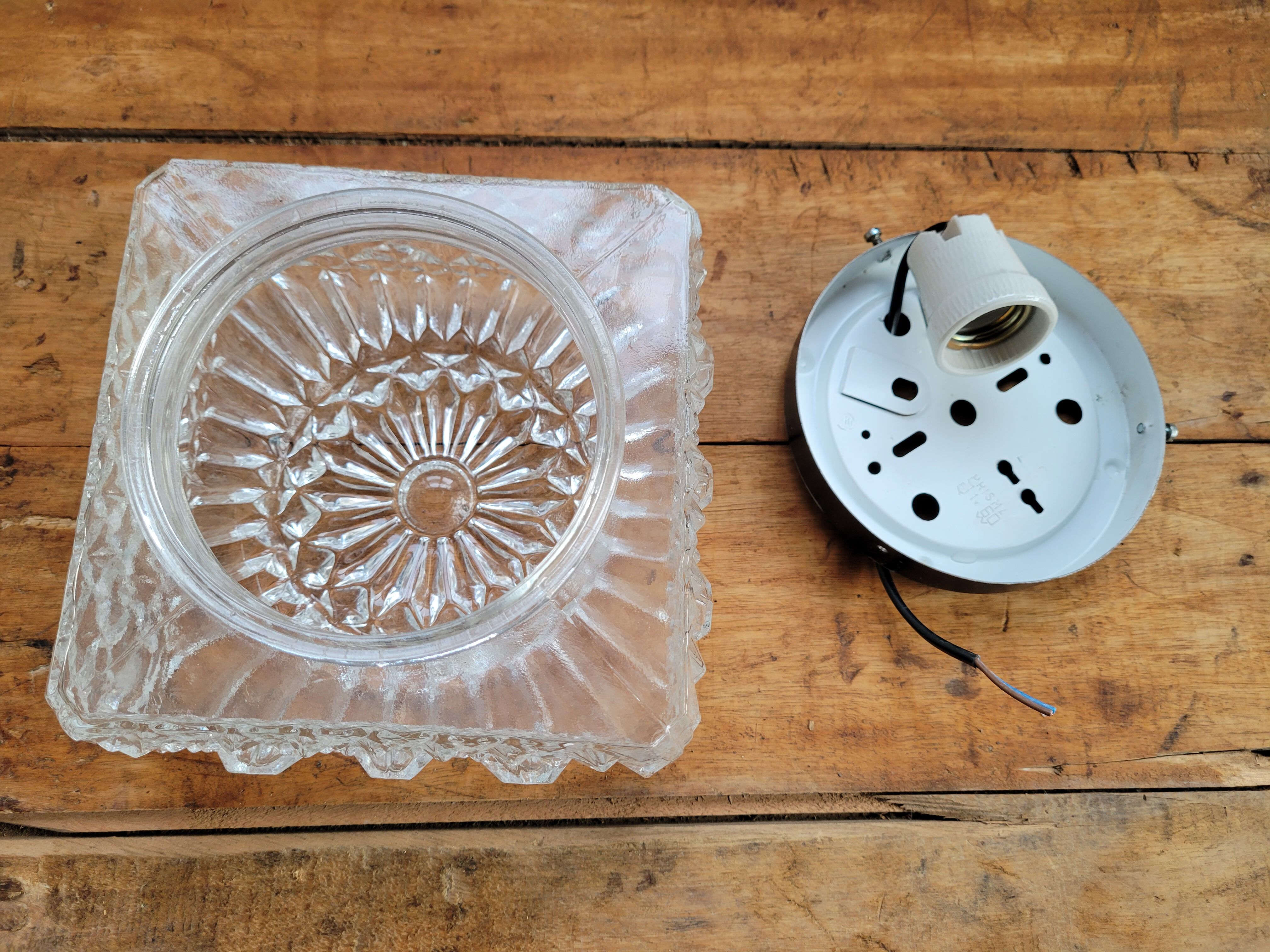 Square cast glass ceiling lamp
