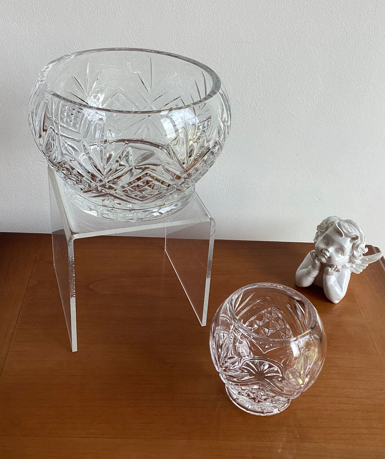 Set of 2 thick crystal candy cups
