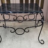 Table basse en fer forgé avec plateau en marbre noir